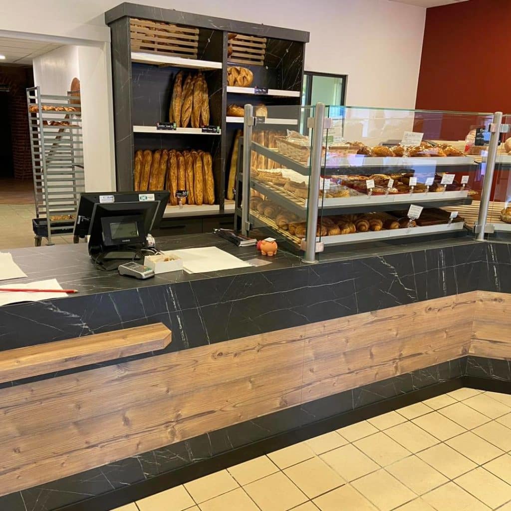 Aménagement d'une boulangerie à Plougastel